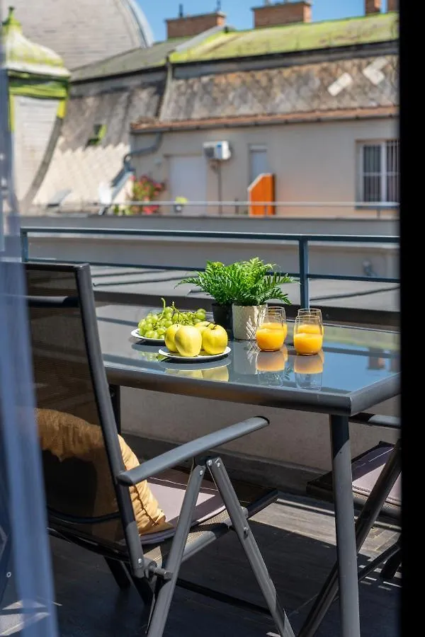 Parliament Luxury Suite Budapest